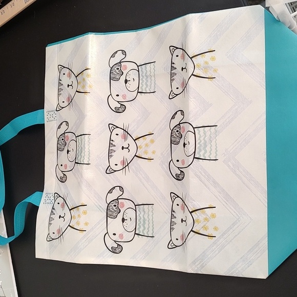 Pet Gift Bundle - Picture 10 of 10